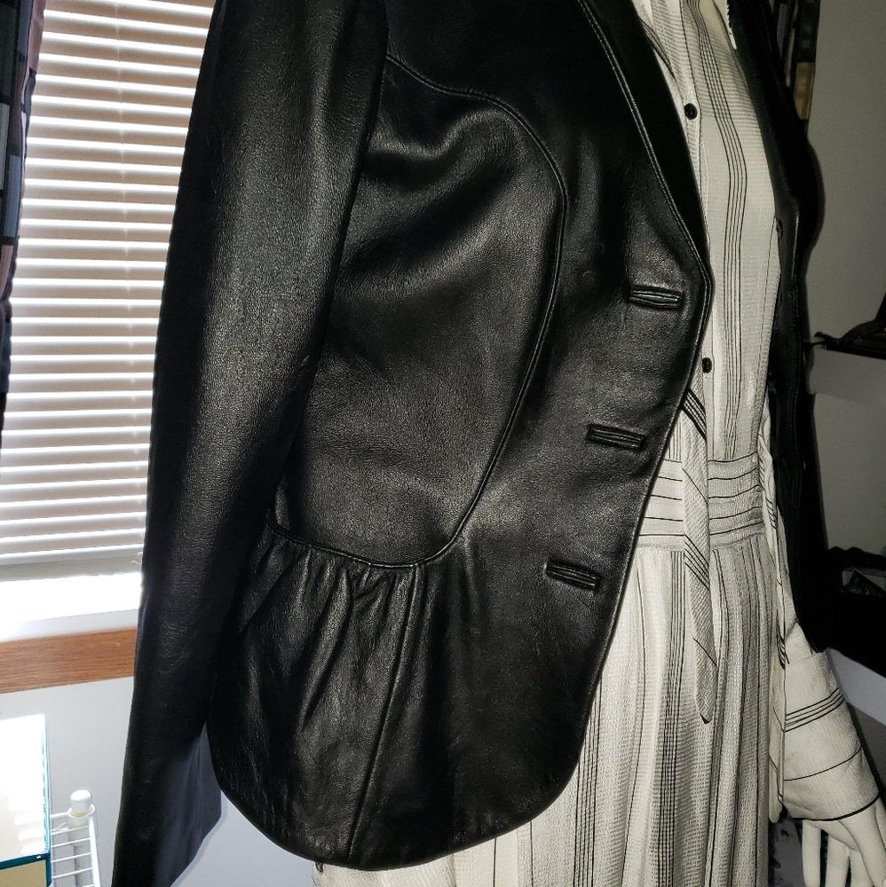 TRENDY leather Blazer - Picture 10 of 11